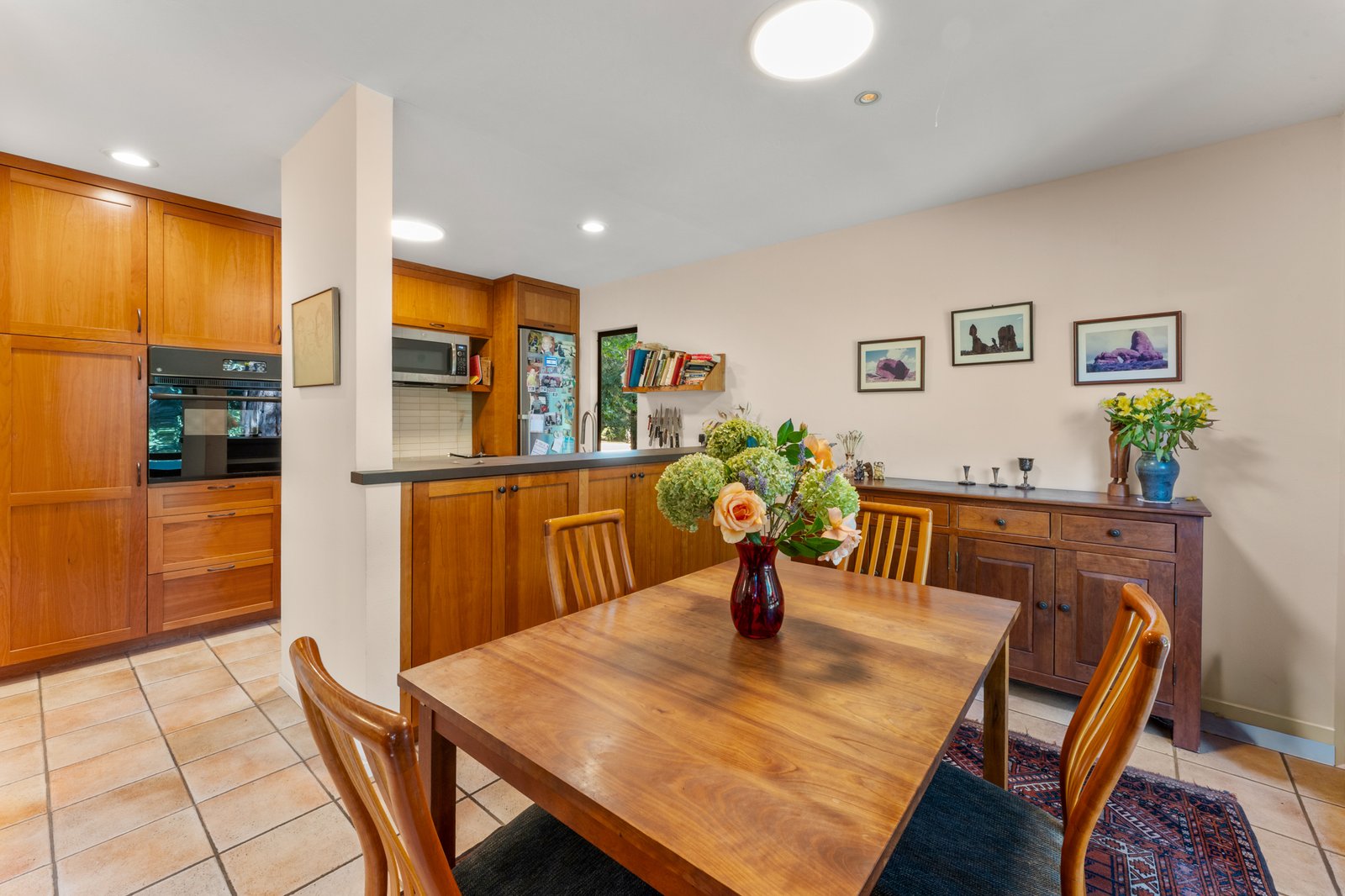 Dining space adjoining the chef's kitchen